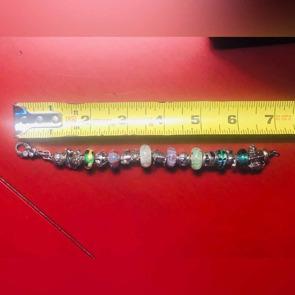 Trollbeads Bracelet,Original Box, Approx 7”, 17 Charms/Beads Excellent Condition - Picture 3 of 15